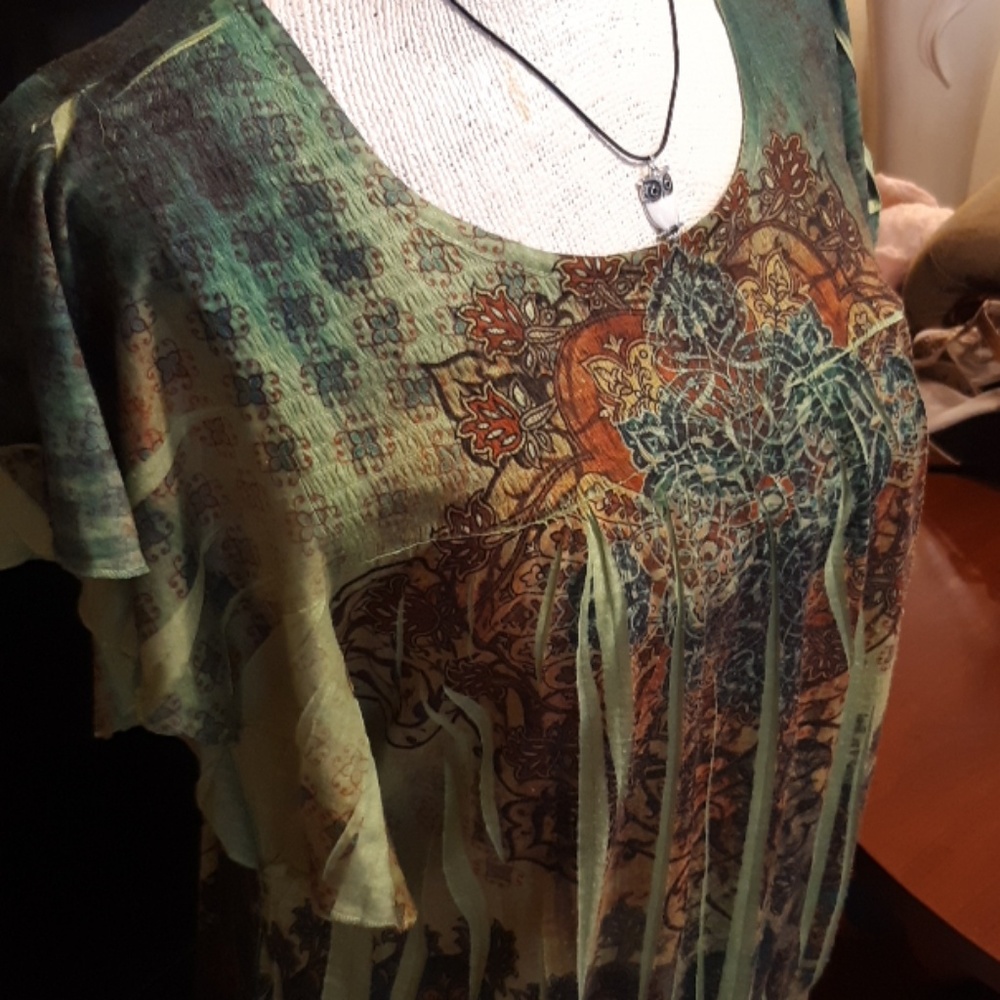 Women Blouse sz L top APT 9 Green B2 short butterfly sleeves Green tones - Picture 4 of 8